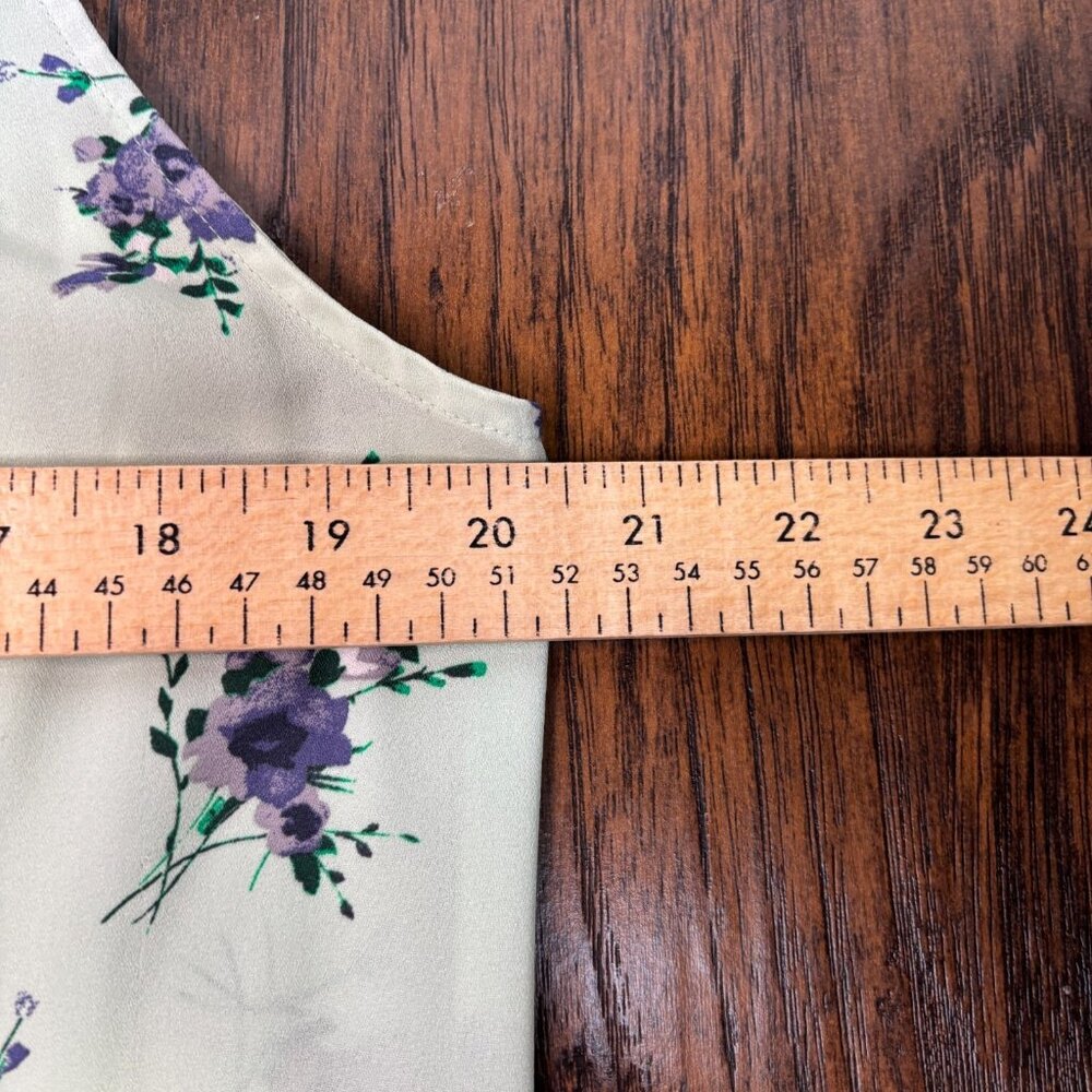 LOFT Tank Top Medium Mint Green Purple Floral Sheer Sleeveless Blouse Women's - Picture 10 of 13